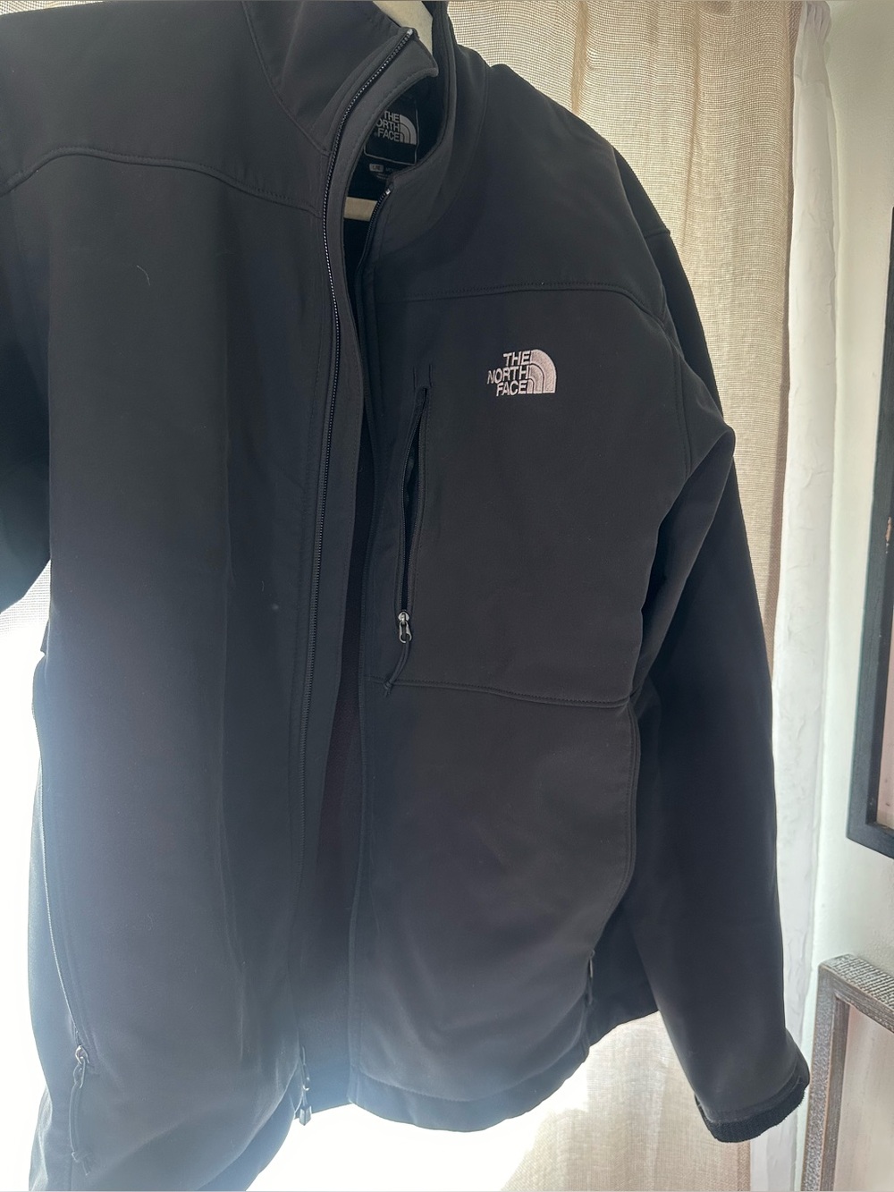 The North Face Men’s Black Softshell Jacket size Large